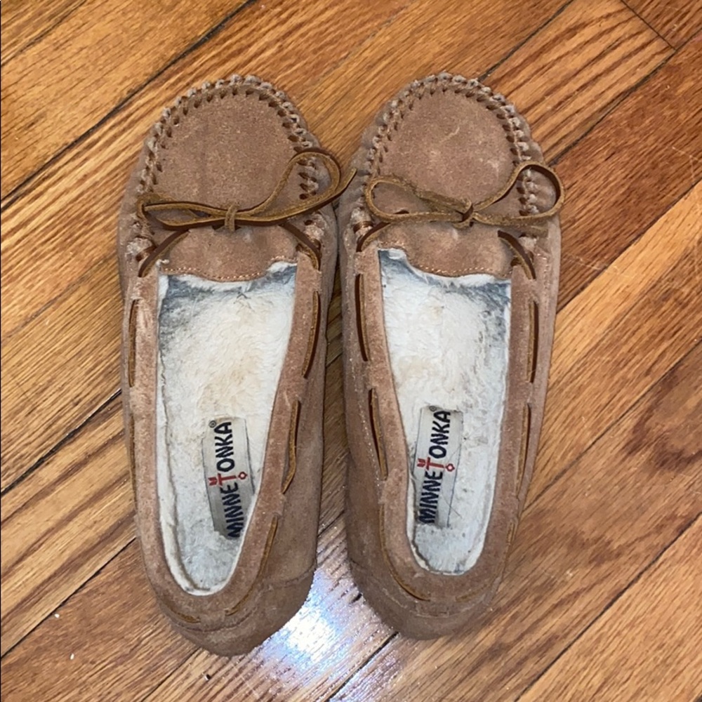 Minnetonka Slippers - Picture 2 of 3